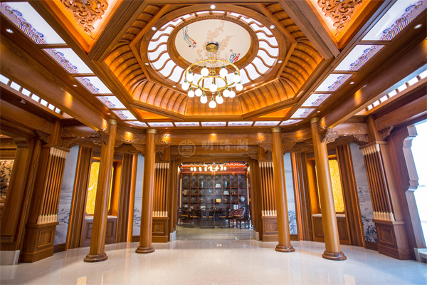 中式柚木整裝專(zhuān)家明清閣：品中式整裝，賞藻井之韻