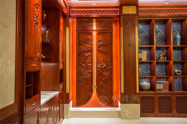 中國中式整裝龍頭企業(yè)明清閣：一塊柚木的蛻變，刮磨讓整裝更高級